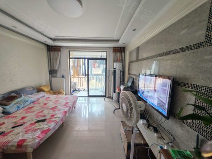 博威香山丽舍_精装2室_全屋墙暖_家具家电齐全_拎包即住