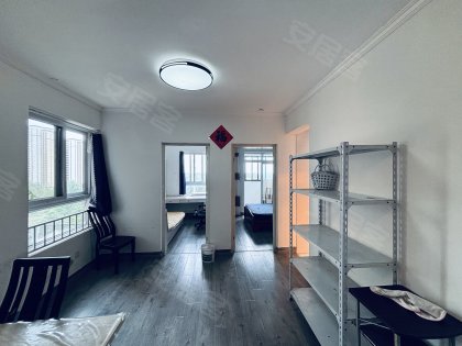 滨湖润园_陪读精选_全天采光_随时看房_拎包入住