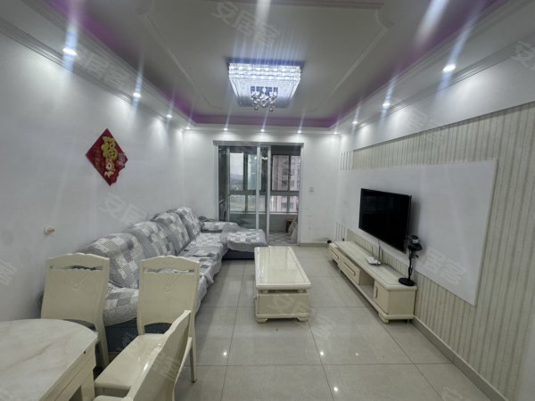 南岗二号线_蜀西湖_幸福金色年华_三房边户