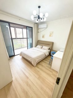 近云谷路地铁口滨湖银泰徽商中行东方蓝海阳台独卫拎包入住可短租