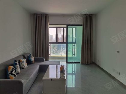 大东门_地铁口_金色梧桐_两室两厅_拎包入住方便看