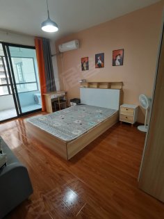 卧室带独立阳台洗手台_月付可短租配置齐全