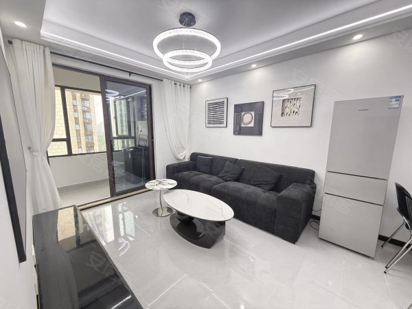 湖畔义乐_3室1厅1卫_精装修_家电齐全