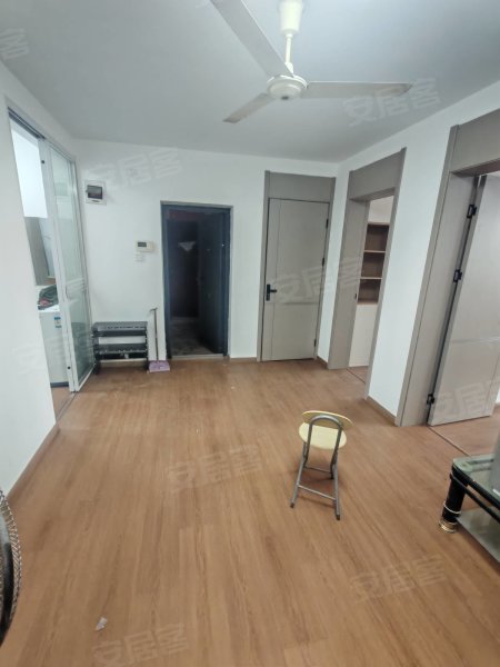 省医红会小区_2室1厅1卫_精装修_家电齐全