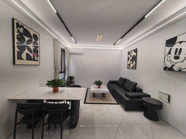 实拍_新上_漫乐城_平安金融中心_星光天地_大宁缤购青年新苑