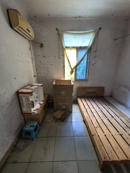 江汽一村_家具家电齐全随时看房_户型好_地段好_拎包入住