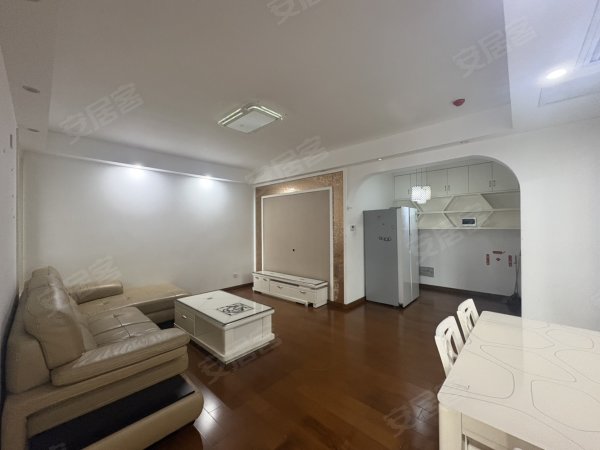 宝业西区精装两房两厅_家电齐全拎包入住有钥匙随时看房