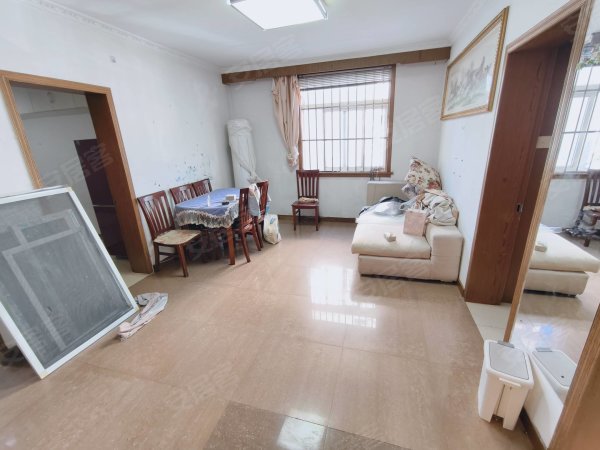 居家装修_绿怡居西区_中间楼层_三室_蔚蓝商务港_新地中心