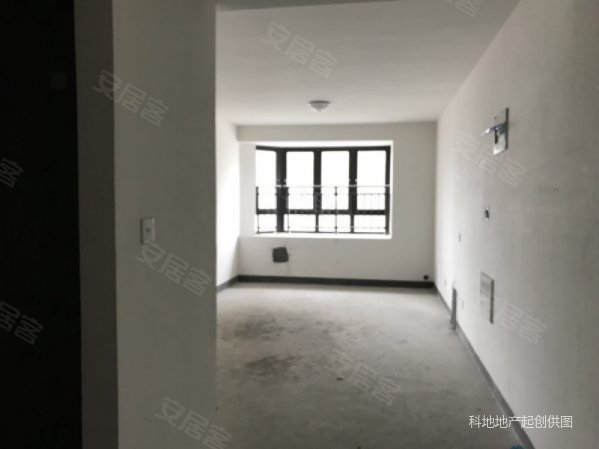 光明尚海湾 汇宇学府 户型方正 东边套 有钥匙 