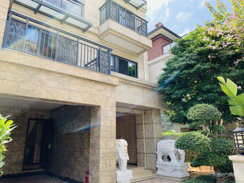 欢迎品鉴,华标峰湖御境(别墅)二手房,2200万,9室4厅,7卫,530平米-广州