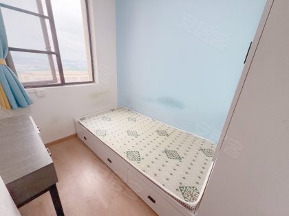 押一付一拎包入住无中介费