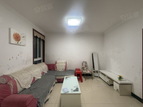 临泉东路瑞泰中都_2房_楼梯_个人房源_长租_通燃气