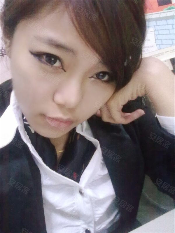 徐梦生活照 - 金乐家地产 奥城五店