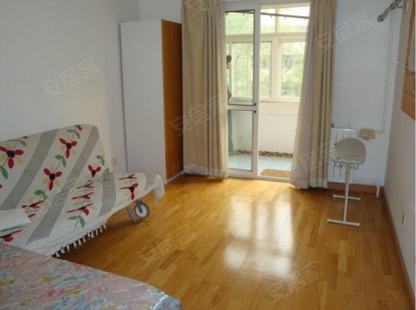 急!推荐几首适合两个高中男生合唱的歌曲,不要