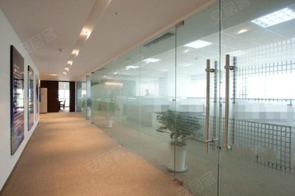 出租建行总部大楼180平精装写字楼可注册有隔