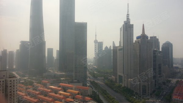 [世界广场]2号线零距离-4个玻璃隔断-金融律所