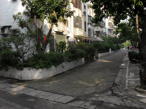 番禺二手房 市桥西二手房 华星地产番禺华景分公司 李科明 西城花园