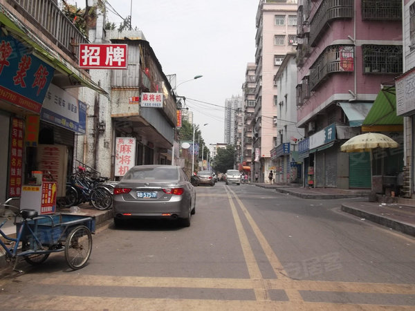 深圳小区 布吉小区 下水径小区 长龙新村 实景图 1/ 30  