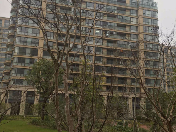 宁波小区 余姚小区 余姚市区小区 兰墅公寓(三期北区)  实景图 1/ 20
