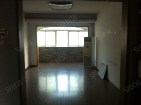 万德庄大街 临街旺铺 龙德里底墒 出让土地 年租