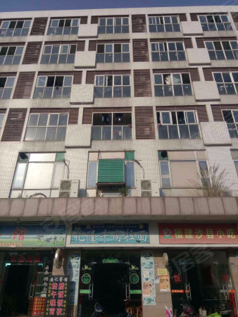 万达广场三甲医院旁 单间公寓