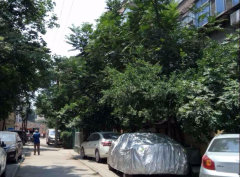 郑铁三北小区人口_小区门口照片