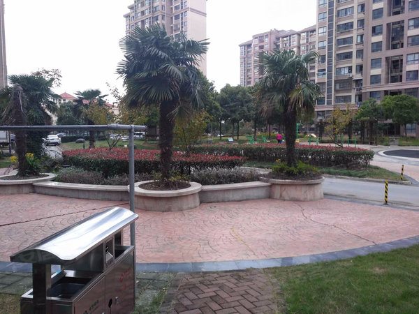 东锦苑 