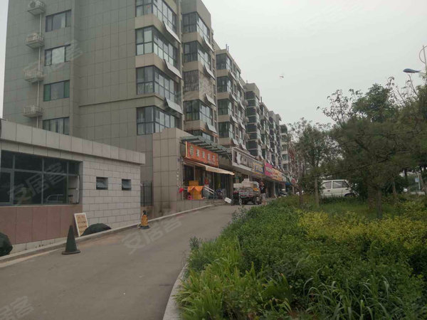 济南小区 章丘小区 明水小区 东城花苑 实景图 1/ 14  