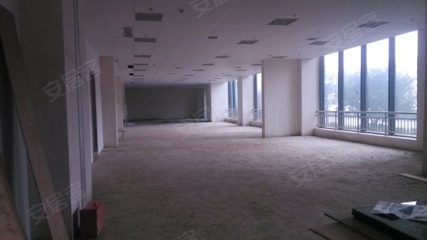 地铁九号线合川路站 现有300--500-700-1000平