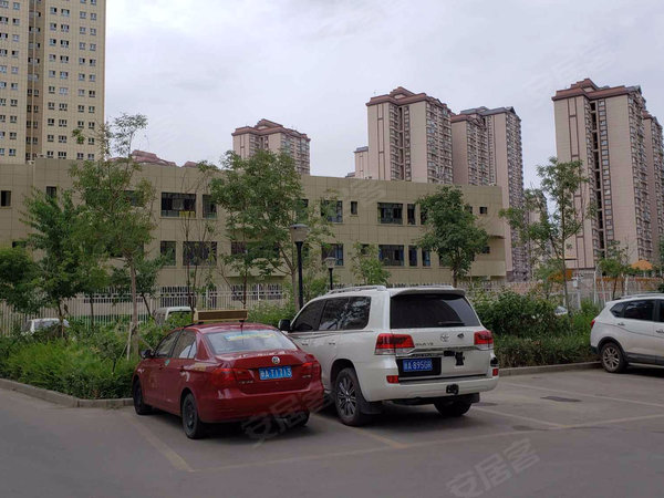 乌鲁木齐小区 水磨沟小区 华凌,苇湖梁,八道湾小区 春和怡苑二期 实景