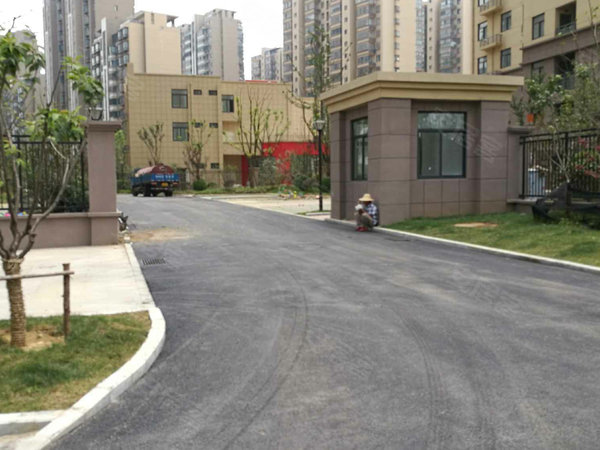 合肥小区 庐阳小区 海棠社区小区 京福花园嘉兰苑  实景图 1/ 13 