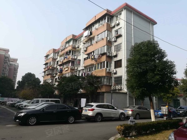 金汇花园三街坊先锋公寓