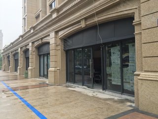 什么叫十字路口的房子 320x240c.jpg