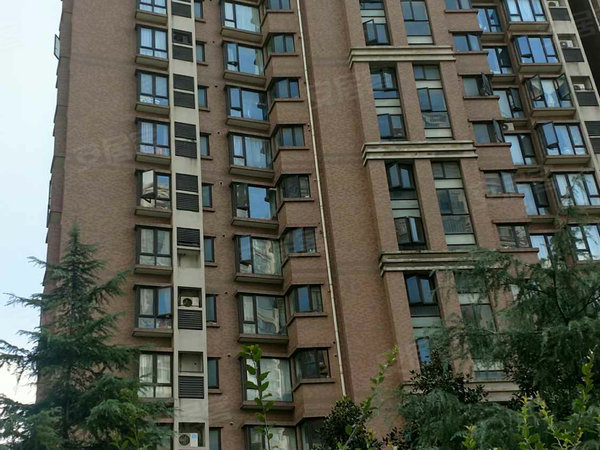 【多图】春申景城湖畔林语,春申租房,春申带飘窗单间,整洁舒适,配套