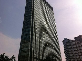 320x240c.jpg