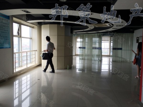 西城新座精装大开间,东南朝向,直接入驻,性价比