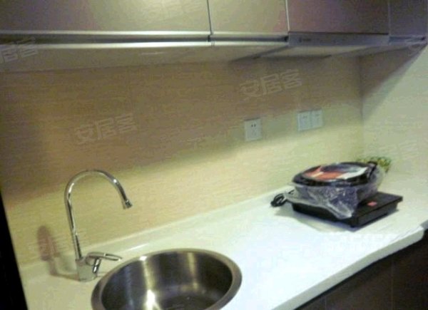 万达广场,滨湖租房,万达广场包物业 品牌家具家