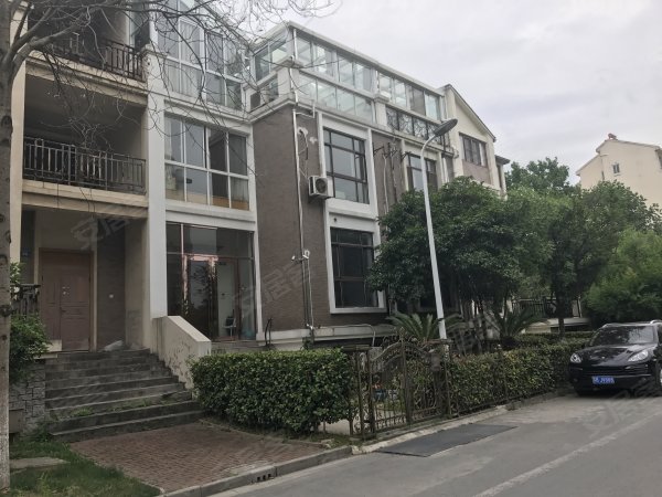 无锡二手房 滨湖二手房 蠡湖新城二手房 山水湖滨花园(别墅) /02:16