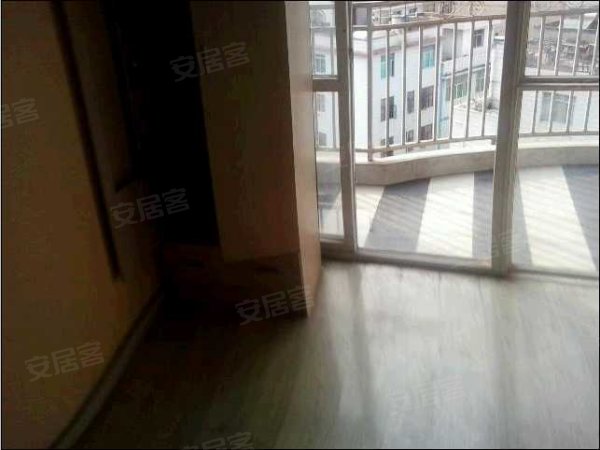 金叶缇香<em>爱尚</em>,金星立交世博租房,单身<em>公寓</em> 高档