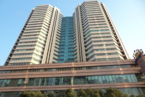 鼓楼区湖南路商圈山西路军人俱乐部办公精装可