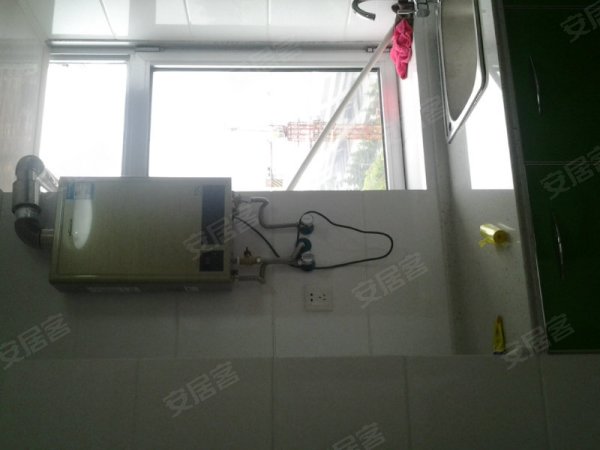 凤凰国际,租房,20路; 80路; 126路; 150路; 226路