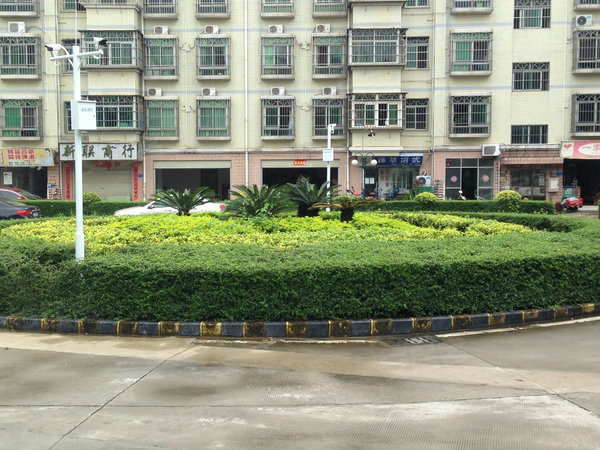 深圳小区 宝安小区 光明小区 侨新花园 实景图 1 25&