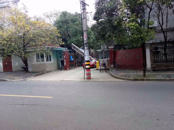 上海小区 宝山区小区 大场小区 南华苑 实景图