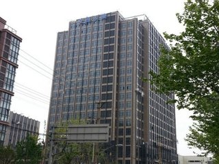 320x240c.jpg