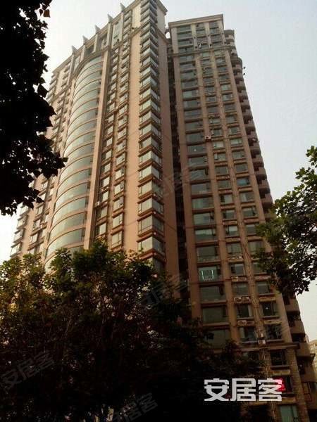 桐梓林地铁一号线出口上盖物业 人民南路四段