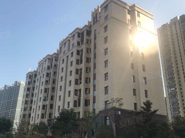 宝龙御湖官邸(公寓)户型图实景图片