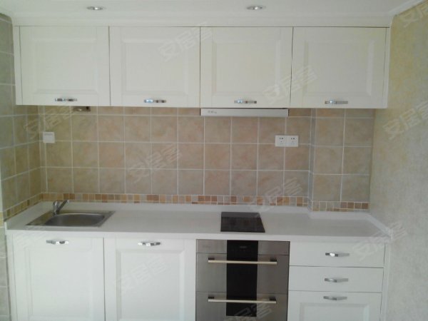 君尚金座,区政府跃层顶级豪宅,带车位,家具家电