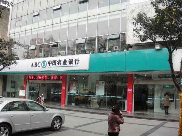 万达广场 裙楼商铺 整层出售 茶楼 咖啡 餐饮 娱