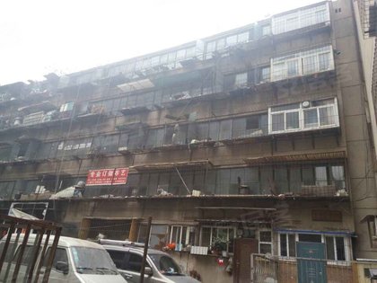 什么是青年楼 420x315m.jpg?t=1