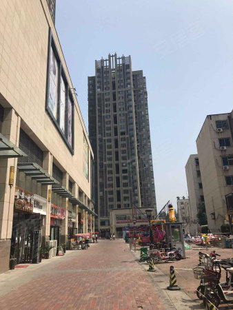 首付3万 大旁精装平层 loft均价6500不限贷